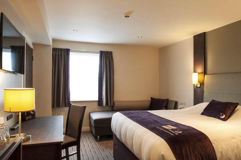 Premier Inn London Romford Central Cameră foto